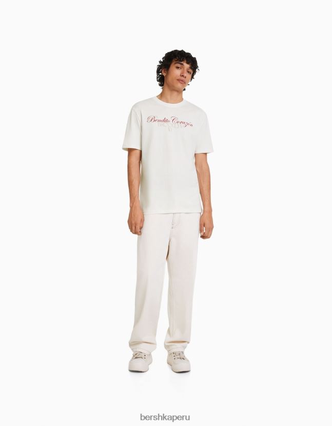 blanquecino Bershka hombres camiseta estampada de manga corta con corte holgado 806J6B2808