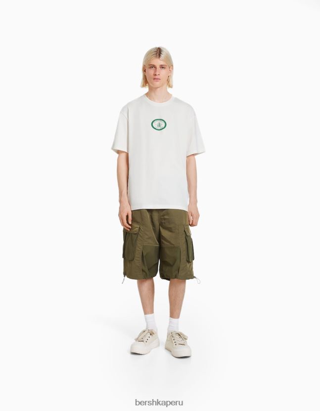 blanquecino Bershka hombres playera de manga corta con estampado boxy fit 806J6B2777