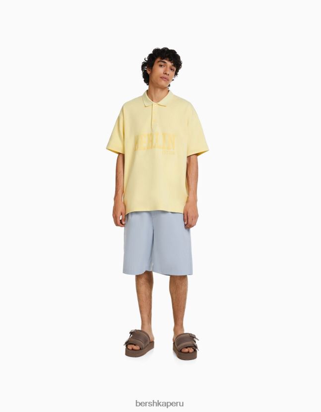 cal Bershka hombres polo interlock con estampado de berlín 806J6B2802
