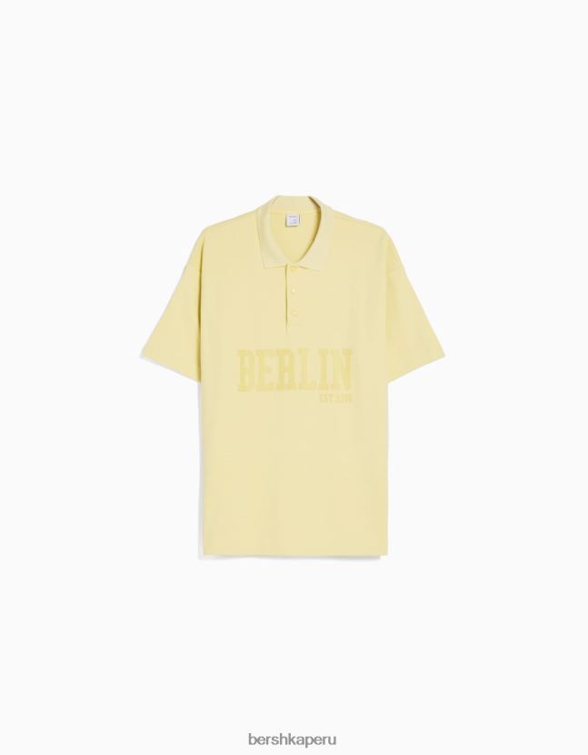 cal Bershka hombres polo interlock con estampado de berlín 806J6B2802