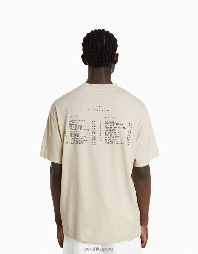camello Bershka hombres camiseta de manga corta con estampado tupac 806J6B2723