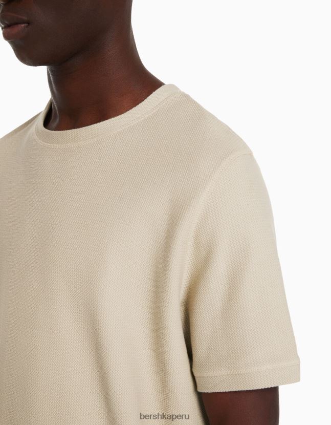 camello Bershka hombres camiseta texturizada de manga corta 806J6B2772