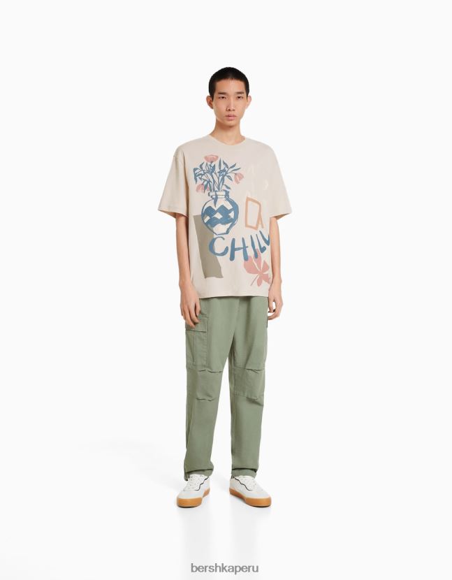 camello Bershka hombres playera de manga corta ajustada con estampado 806J6B2836