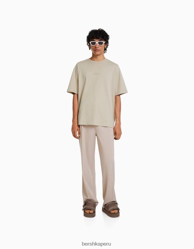 camello Bershka hombres playera oversize de manga corta estampada 806J6B2684