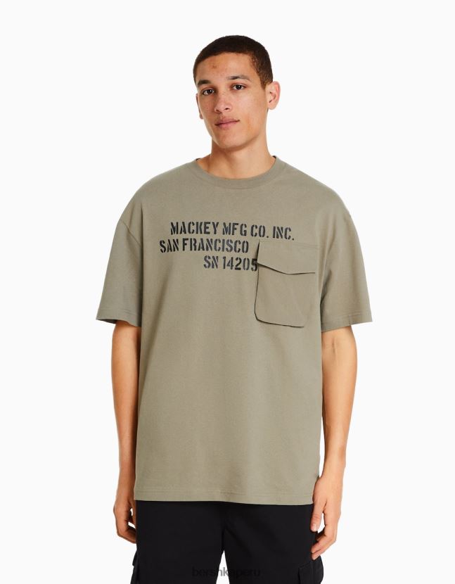 caqui Bershka hombres camiseta boxy fit de manga corta con estampado 806J6B2833