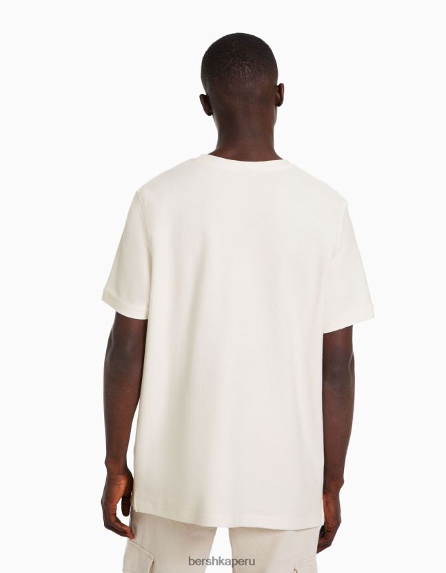 crema Bershka hombres camiseta texturizada de manga corta 806J6B2773