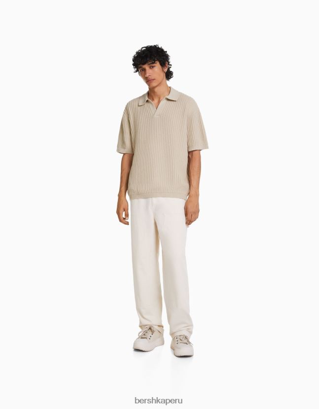 crema Bershka hombres polo de punto acanalado de manga corta 806J6B2801