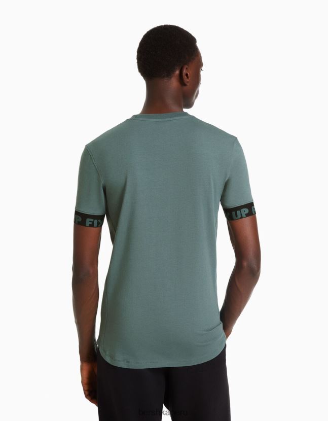 exclusivo Bershka hombres camiseta muscle fit de manga corta con detalle de rayas 806J6B2691
