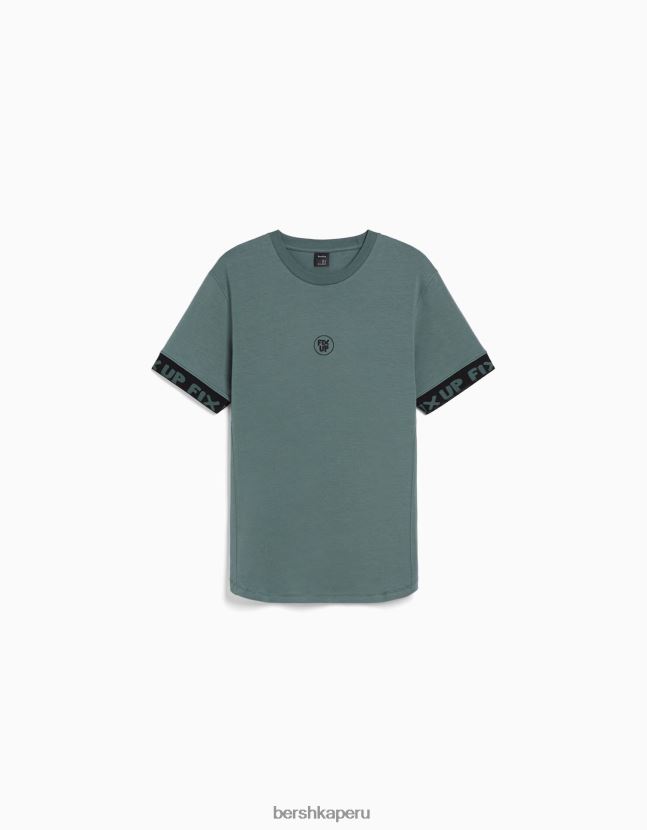 exclusivo Bershka hombres camiseta muscle fit de manga corta con detalle de rayas 806J6B2691