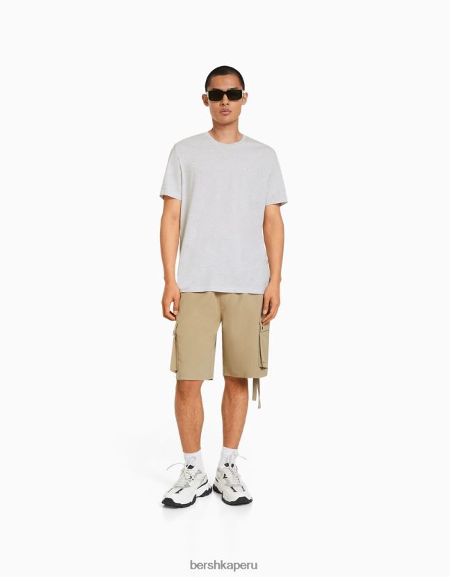 gris Bershka hombres camiseta regular fit de manga corta 806J6B2793