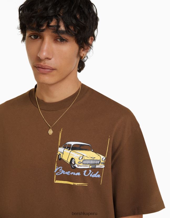marrón Bershka hombres playera de manga corta con estampado boxy fit 806J6B2713