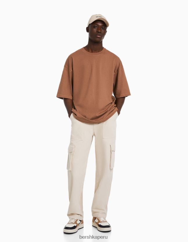 naranja oscuro Bershka hombres camiseta oversize de manga corta 806J6B2664