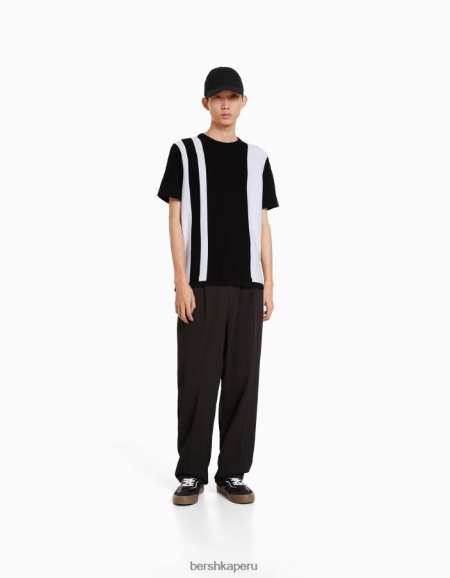 negro Bershka hombres camiseta de manga corta con estampado de rayas verticales 806J6B2705