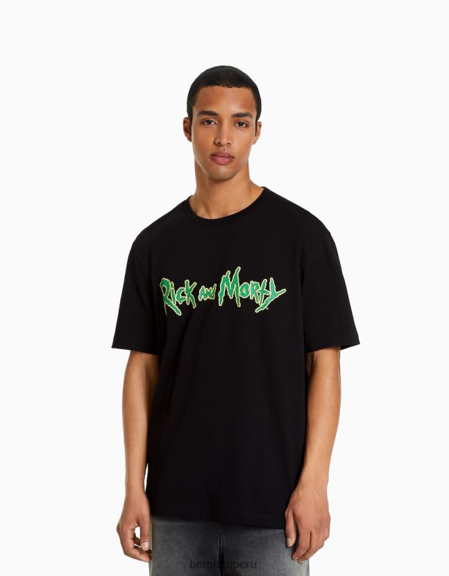 negro Bershka hombres camiseta de manga corta con estampado de rick & morty 806J6B2854