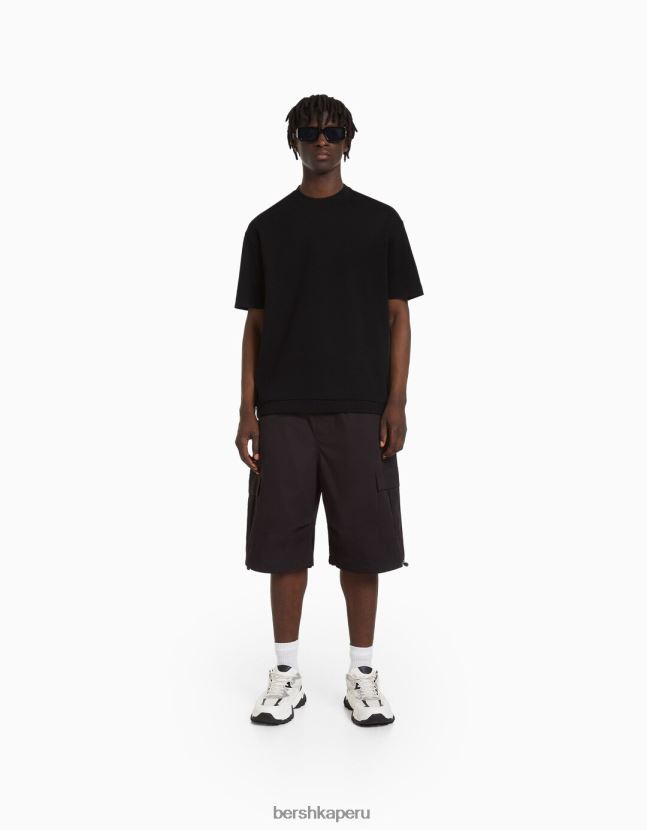 negro Bershka hombres camiseta de manga corta entrelazada 806J6B2751