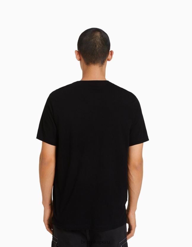 negro Bershka hombres camiseta regular fit de manga corta 806J6B2797