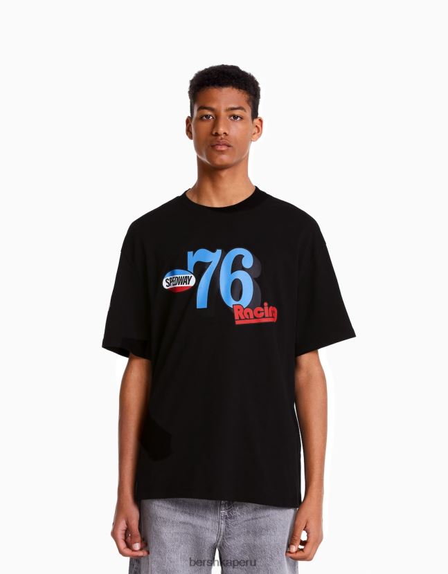 negro Bershka hombres playera de carreras de manga corta boxy fit 806J6B2658