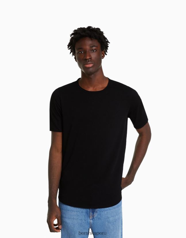 negro Bershka hombres playera de manga corta con ajuste elástico 806J6B2845