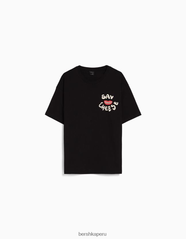 negro Bershka hombres playera de manga corta con estampado boxy fit 806J6B2636
