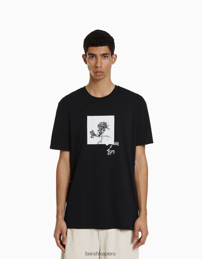 negro Bershka hombres playera de manga corta con estampado floral 806J6B2762