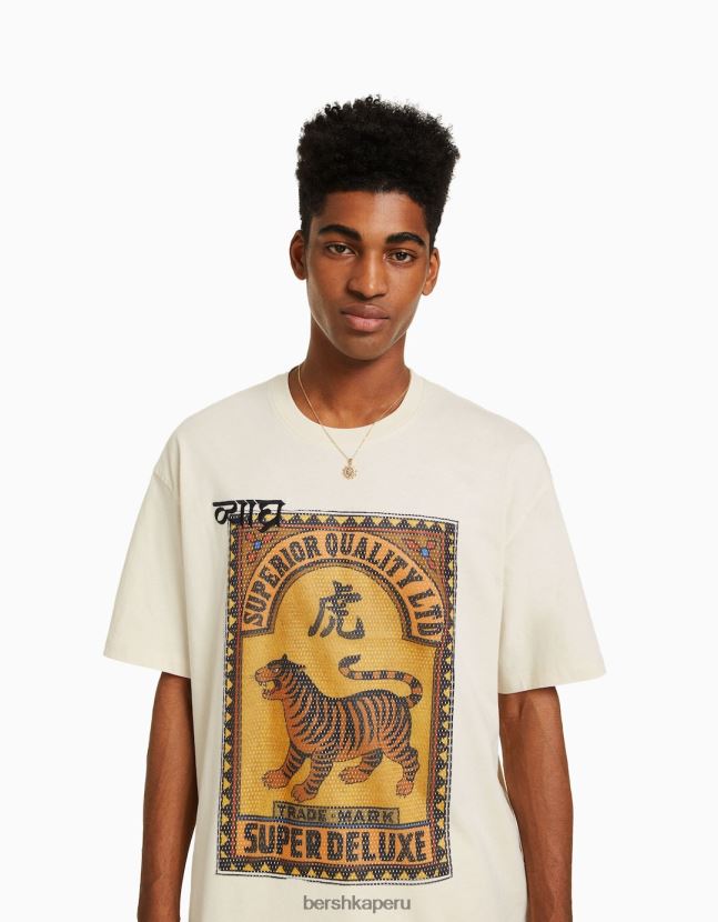 otro Bershka hombres camiseta de manga corta con parche de malla bordado 806J6B2604