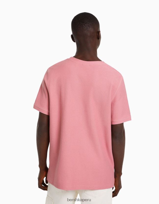rosa Bershka hombres camiseta texturizada de manga corta 806J6B2774