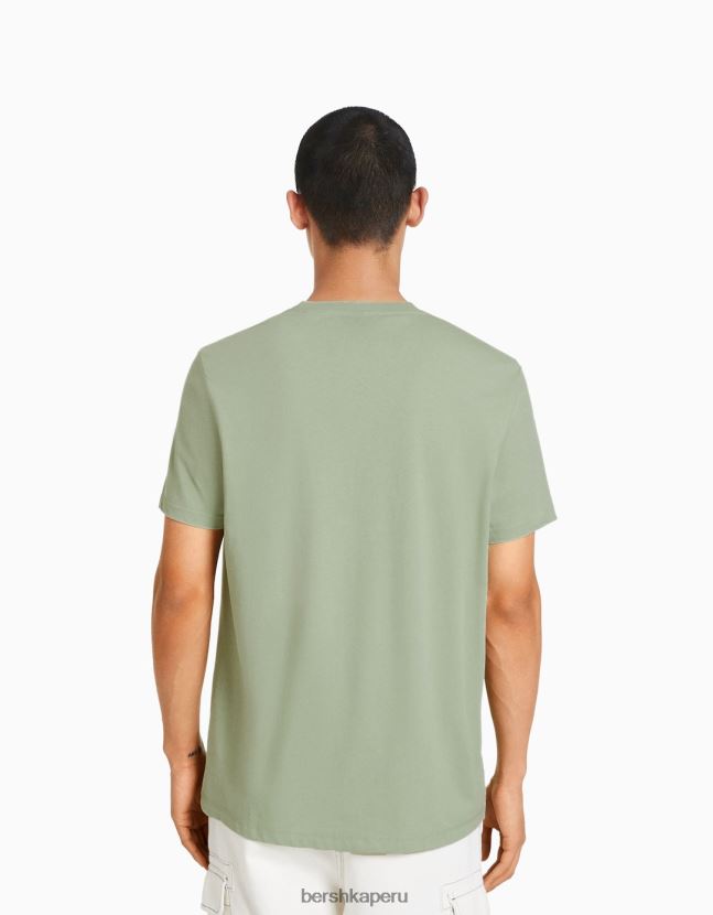 verde Bershka hombres camiseta regular fit de manga corta 806J6B2796