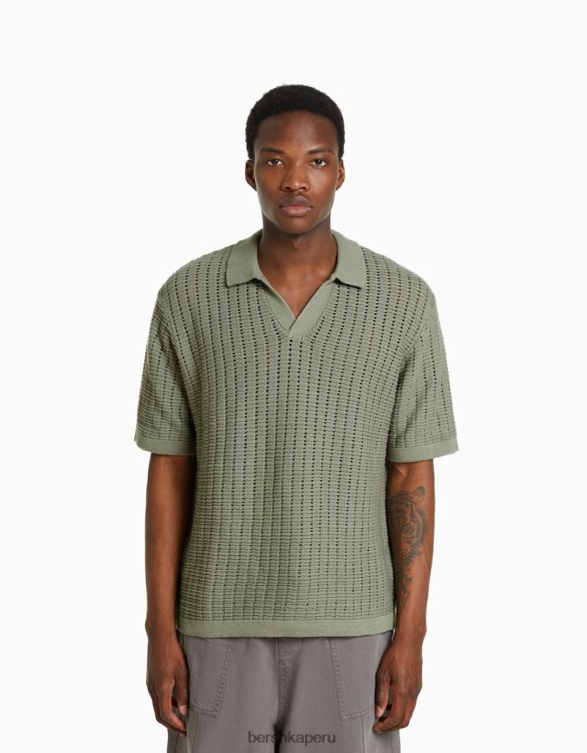verde Bershka hombres playera tipo polo de manga corta con tejido texturizado 806J6B2800