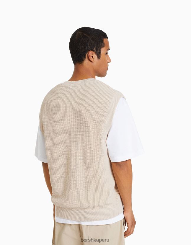 arena Bershka hombres chaleco de punto con cuello en V 806J6B2998