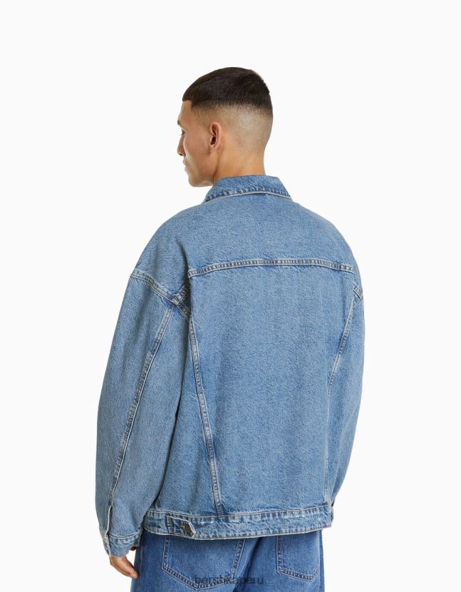 azul claro Bershka hombres chamarra de mezclilla oversize 806J6B3055