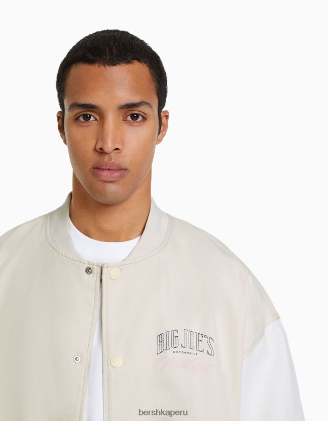 crema Bershka hombres cazadora bomber vaquera con hilo en contraste 806J6B3098