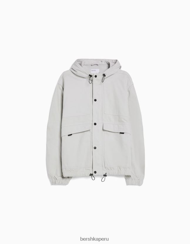 gris Bershka hombres chamarra de paracaídas de mezclilla con capucha 806J6B3075