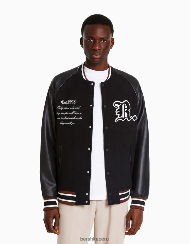negro Bershka hombres chamarra bomber de tela gruesa y piel sintética 806J6B3093