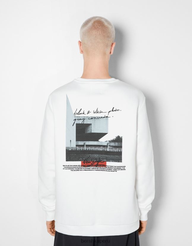 blanco Bershka hombres sudadera easy fit con estampado fotográfico 806J6B2979