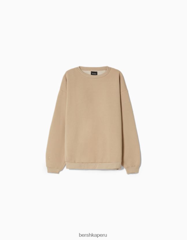 camello Bershka hombres sudadera oversize con cuello redondo 806J6B2990