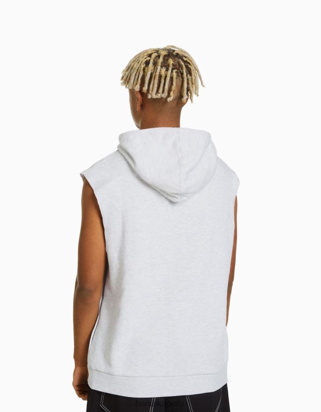 gris Bershka hombres chaleco de polar con capucha y estampado de boxeo 806J6B2946