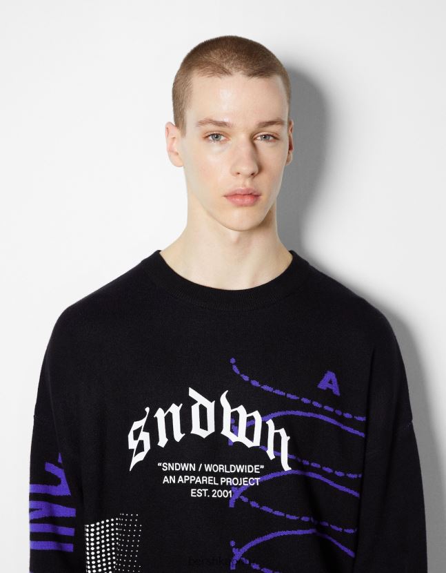 negro Bershka hombres suéter estampado de manga larga 806J6B3005