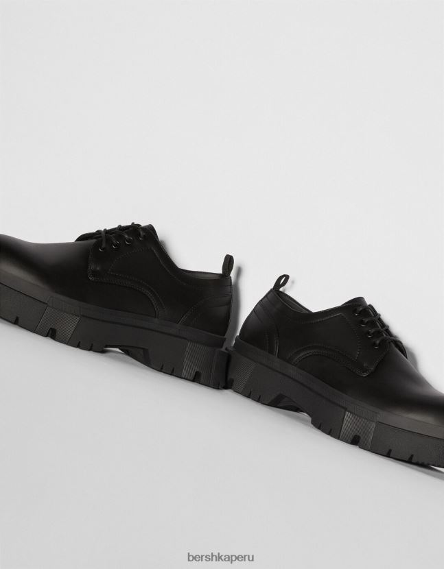negro Bershka hombres zapatos de vestir con suela track 806J6B3457