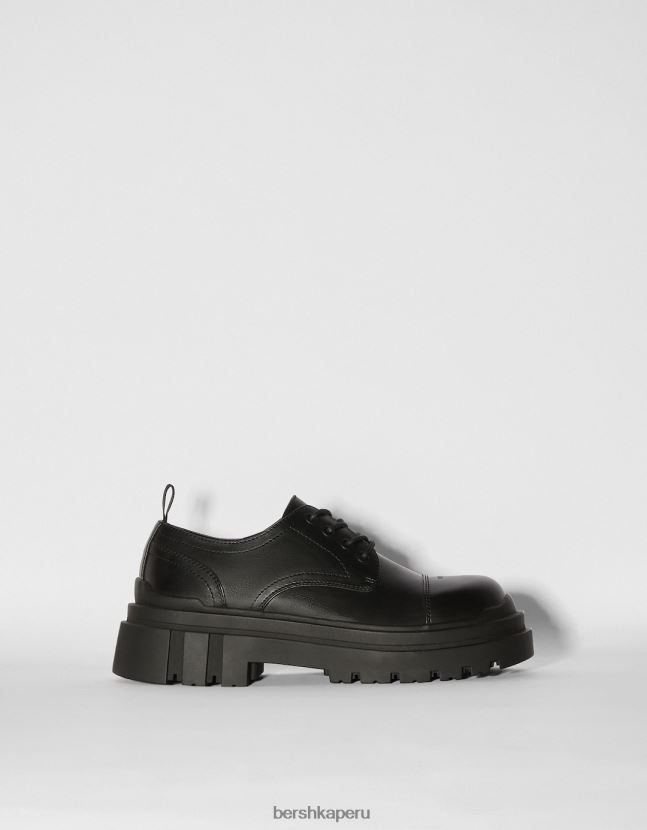 negro Bershka hombres zapatos de vestir con suela track 806J6B3458