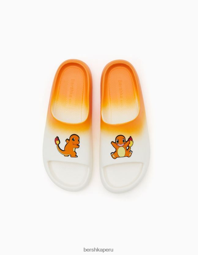 multicolor Bershka hombres sandalias de pokemon 806J6B3551
