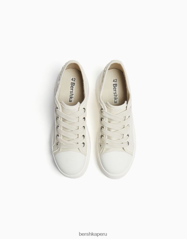 arena Bershka hombres tenis con puntera de tela 806J6B3479