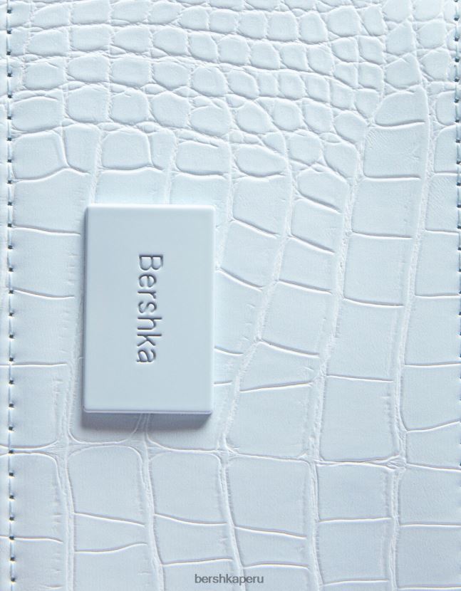 azul claro Bershka mujer tarjetero animal print con placa grabada 806J6B2377
