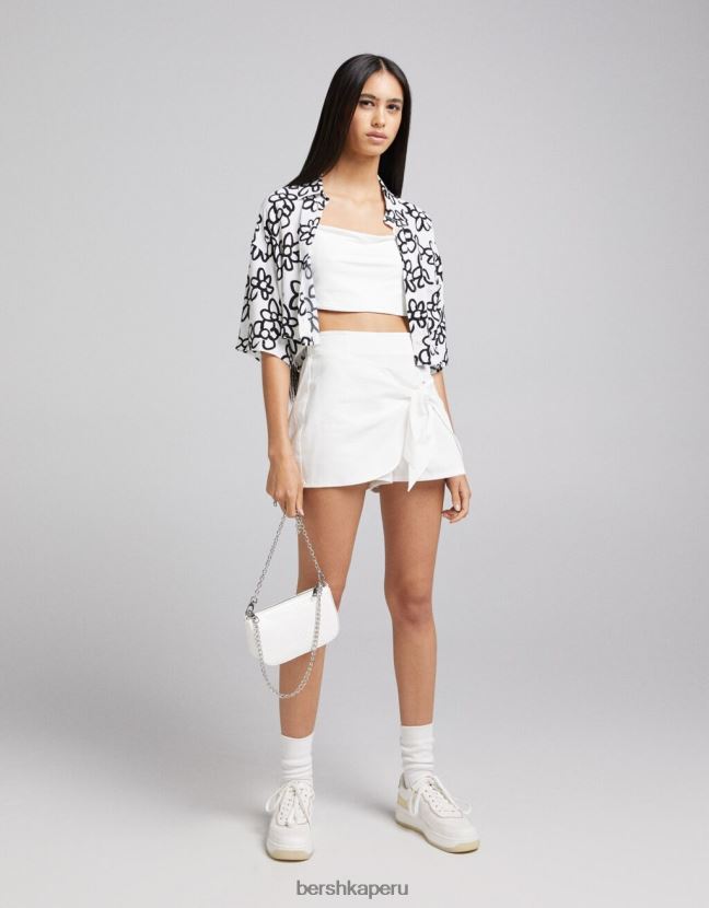 blanco Bershka mujer bolso efecto cocodrilo con detalle de cadena 806J6B2411