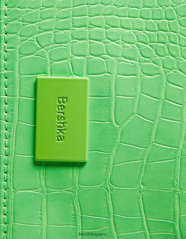 verde Bershka mujer tarjetero animal print con placa grabada 806J6B2378