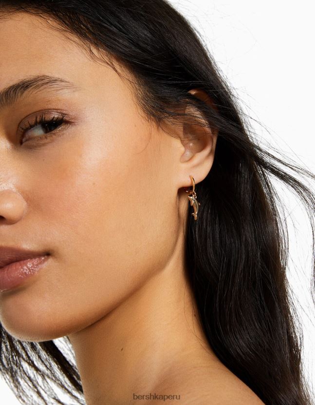 oro Bershka mujer juego de 6 aretes de aro de conchas marinas con dijes 806J6B2519