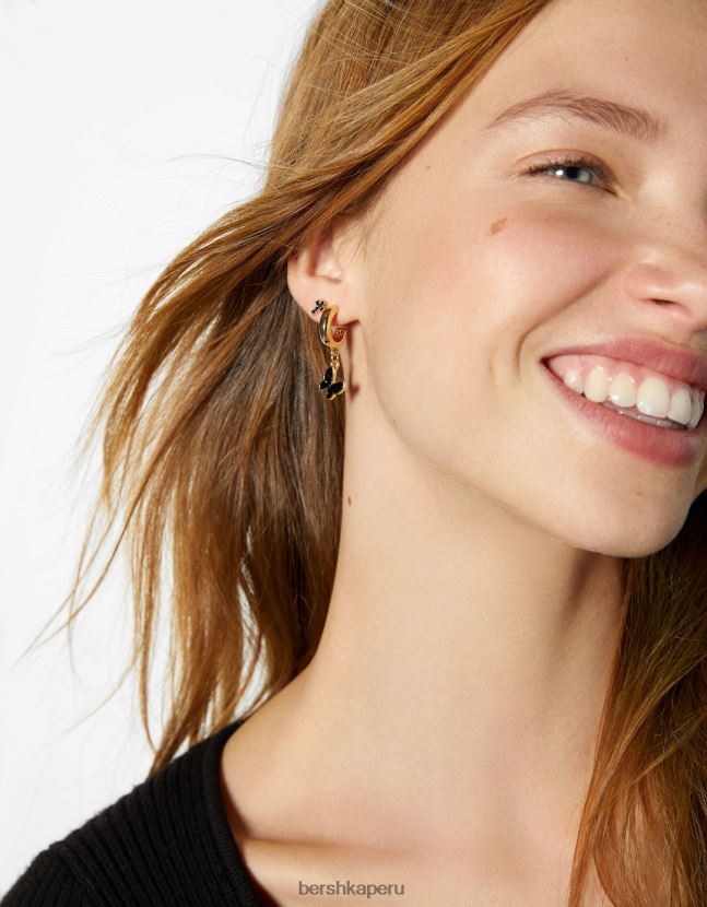oro Bershka mujer set de 9 aretes corazón y mariposa 806J6B2504