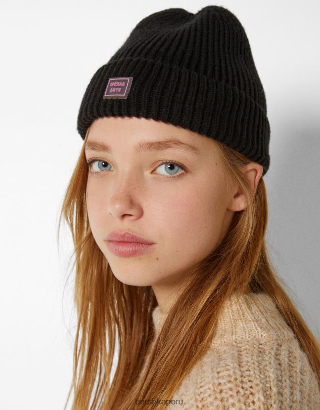 negro Bershka mujer gorro corto con parche 806J6B2558