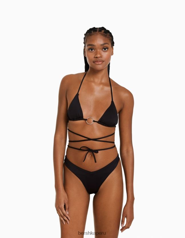 negro Bershka mujer parte de arriba de bikini con detalle de anilla 806J6B1796