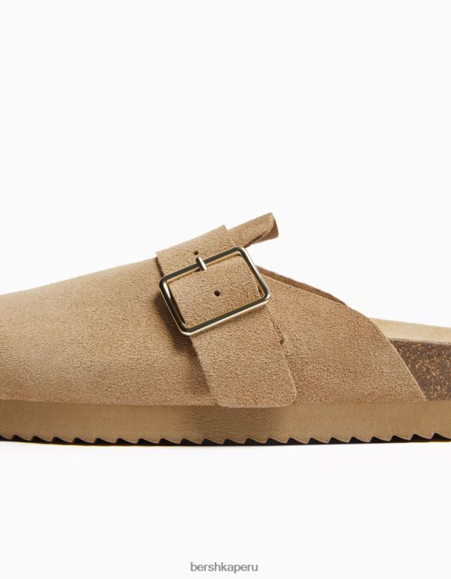 arena Bershka mujer zuecos de piel con hebilla 806J6B2038