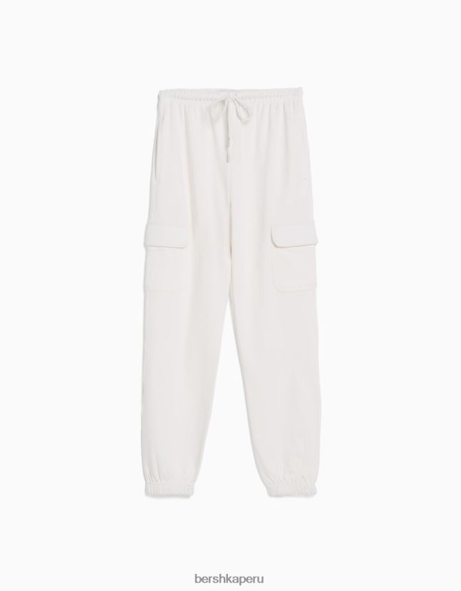 blanco Bershka mujer conjunto de sudadera con capucha y pantalones con bolsillos 806J6B2059